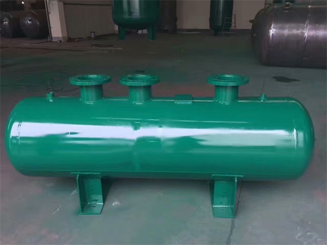 嘉黎嘉黎嘉黎蒸汽分气缸